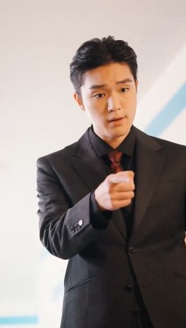 離婚后，啞巴罪妻驚艷全場(chǎng)(全集)